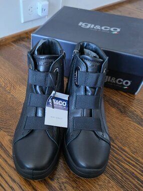 NWT Igi&Co Black Leather Wedge ankle boot